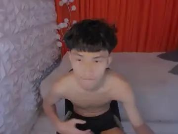 Gay sex chat with ur_timmy - camgaychat.com - Britain