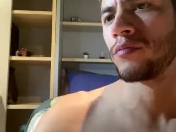 Gay sex chat with vipwithme - camgaychat.com - Britain