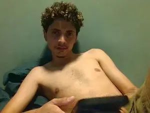 Gay sex chat with RICzinho22 - camgaychat.com - Portugal