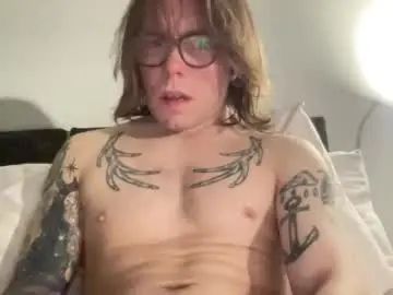 Gay sex chat with supersilk69 - camgaychat.com - Britain