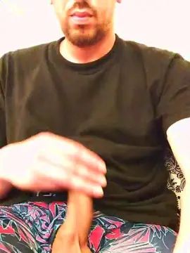 Gay sex chat with HimNMeguys - camgaychat.com - Britain