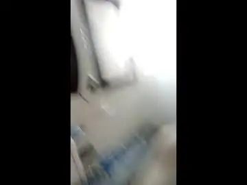 Gay sex chat with showertime710 - camgaychat.com - Britain