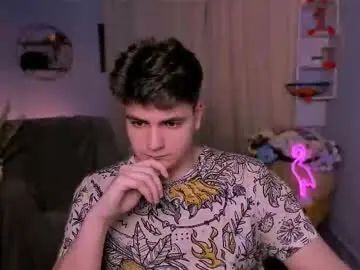 Gay sex chat with harry_luk - camgaychat.com - Britain