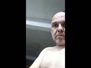 Gay sex chat with juanma33sm - camgaychat.com - Britain