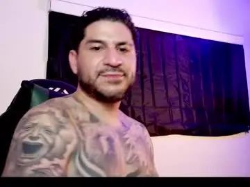 Gay sex chat with ink_neato - camgaychat.com - Britain