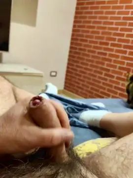 Gay sex chat with Scotti80 - camgaychat.com - Italy