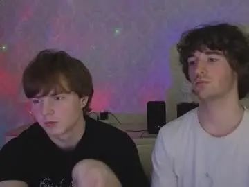 Gay sex chat with mak1raher - camgaychat.com - Britain