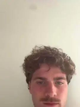 Gay sex chat with Piboyshot1937 - camgaychat.com - Britain