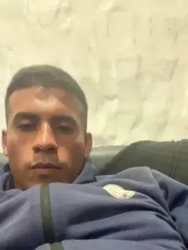 Gay sex chat with matias2422 - camgaychat.com - Spain