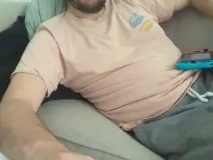 Gay sex chat with Alex_Sn0w - camgaychat.com - Britain