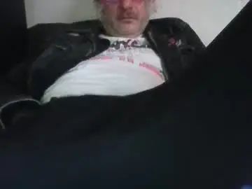 Gay sex chat with jeepster9 - camgaychat.com - Britain