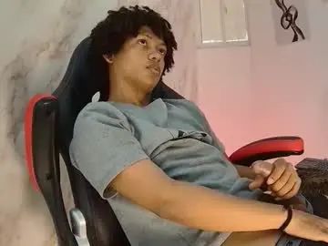 Gay sex chat with vico_loop - camgaychat.com - Britain