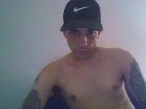 Gay sex chat with MatiaasNicoolas - camgaychat.com - Spain