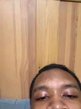 Gay sex chat with DJBOSSE - camgaychat.com - Britain