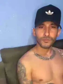 Gay sex chat with Sergiomill - camgaychat.com - Britain