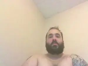 Gay sex chat with thedoyle - camgaychat.com - Britain