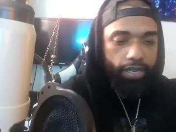 Gay sex chat with neno407 - camgaychat.com - Britain