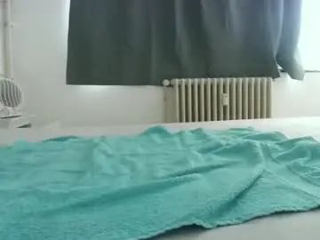 Gay sex chat with coucou999td - camgaychat.com - France