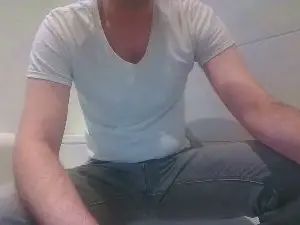 Gay sex chat with boxerbriefed - camgaychat.com - Britain