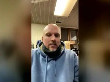 Gay sex chat with knotdaddy1983 - camgaychat.com - Britain