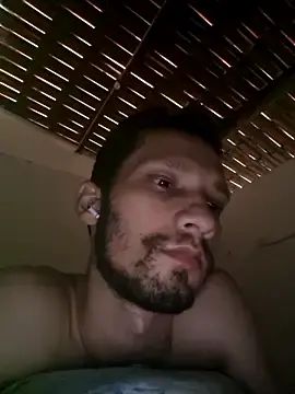 Gay sex chat with LucasMarcelo85 - camgaychat.com - Portugal