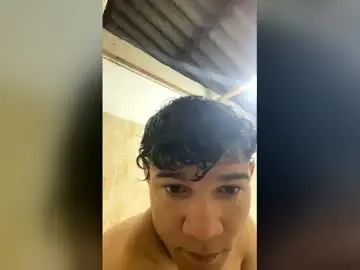Gay sex chat with pablito202015 - camgaychat.com - Britain