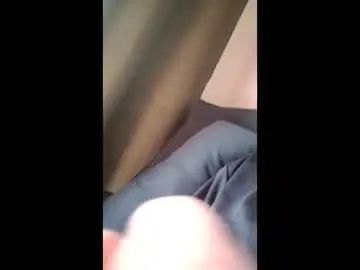 Gay sex chat with gian231lucas - camgaychat.com - Britain