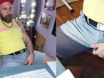 Gay sex chat with pocketcub32 - camgaychat.com - Britain