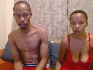 Gay sex chat with SexyCoupleX01 - camgaychat.com - Britain