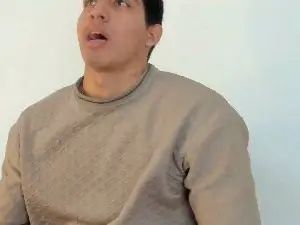 Gay sex chat with Milo_31 - camgaychat.com - Britain