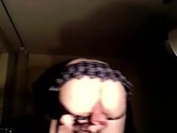 Gay sex chat with sweety420slut - camgaychat.com - Britain