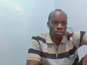 Gay sex chat with talentedfuckers - camgaychat.com - Britain