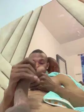 Gay sex chat with chocoverga23 - camgaychat.com - Spain