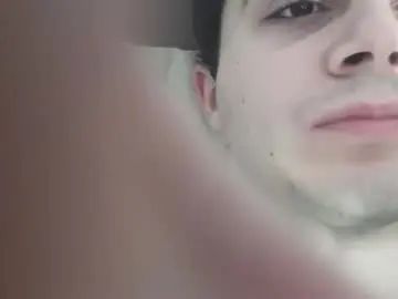 Gay sex chat with yigitdemir01 - camgaychat.com - Britain