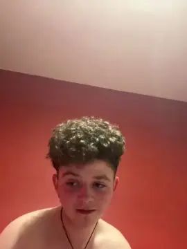 Gay sex chat with AlexiDiego - camgaychat.com - France