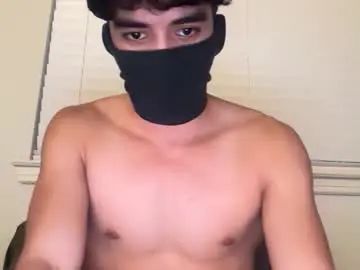 Gay sex chat with fitboi002 - camgaychat.com - Britain