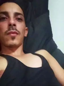 Gay sex chat with Jhoon97 - camgaychat.com - Portugal
