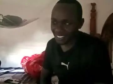 Gay sex chat with hardcock405186 - camgaychat.com - Britain