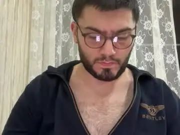 Gay sex chat with bearaze - camgaychat.com - Britain