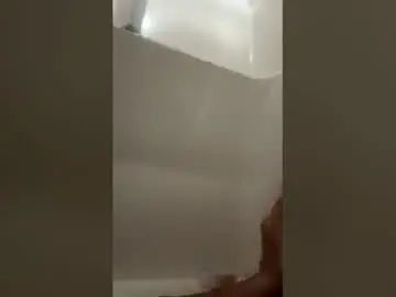 Gay sex chat with dougdimmadome1990 - camgaychat.com - Britain