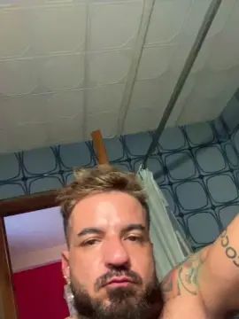 Gay sex chat with Zuequito - camgaychat.com - Spain