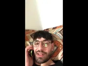 Gay sex chat with berarrdi_25 - camgaychat.com - Britain