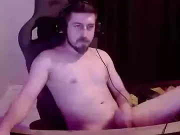 Gay sex chat with innocentdevil40 - camgaychat.com - Britain