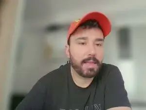 Gay sex chat with caradespzs31 - camgaychat.com - Portugal