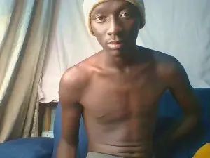 Gay sex chat with Romanticromano - camgaychat.com - Britain