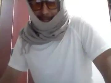 Gay sex chat with da814273 - camgaychat.com