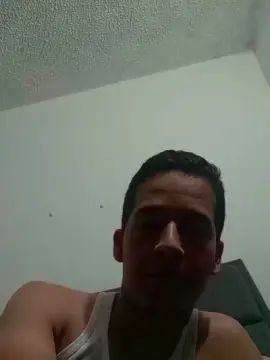 Gay sex chat with fernando4501 - camgaychat.com - Spain