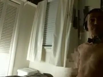 Gay sex chat with witchmond - camgaychat.com - Britain