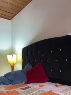 Gay sex chat with Quiin_ - camgaychat.com - Britain