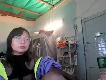 Gay sex chat with softbunnyprince - camgaychat.com - Britain